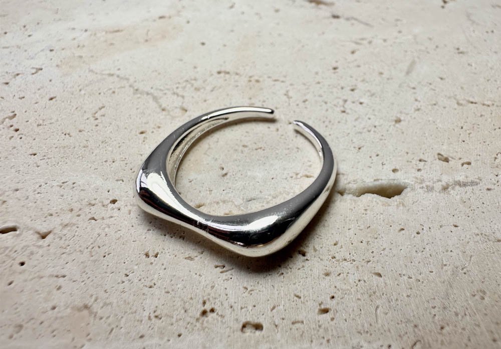 9807-anillo eclipse-oruga-azul-joyeria Anillo Eclipse - Image 1